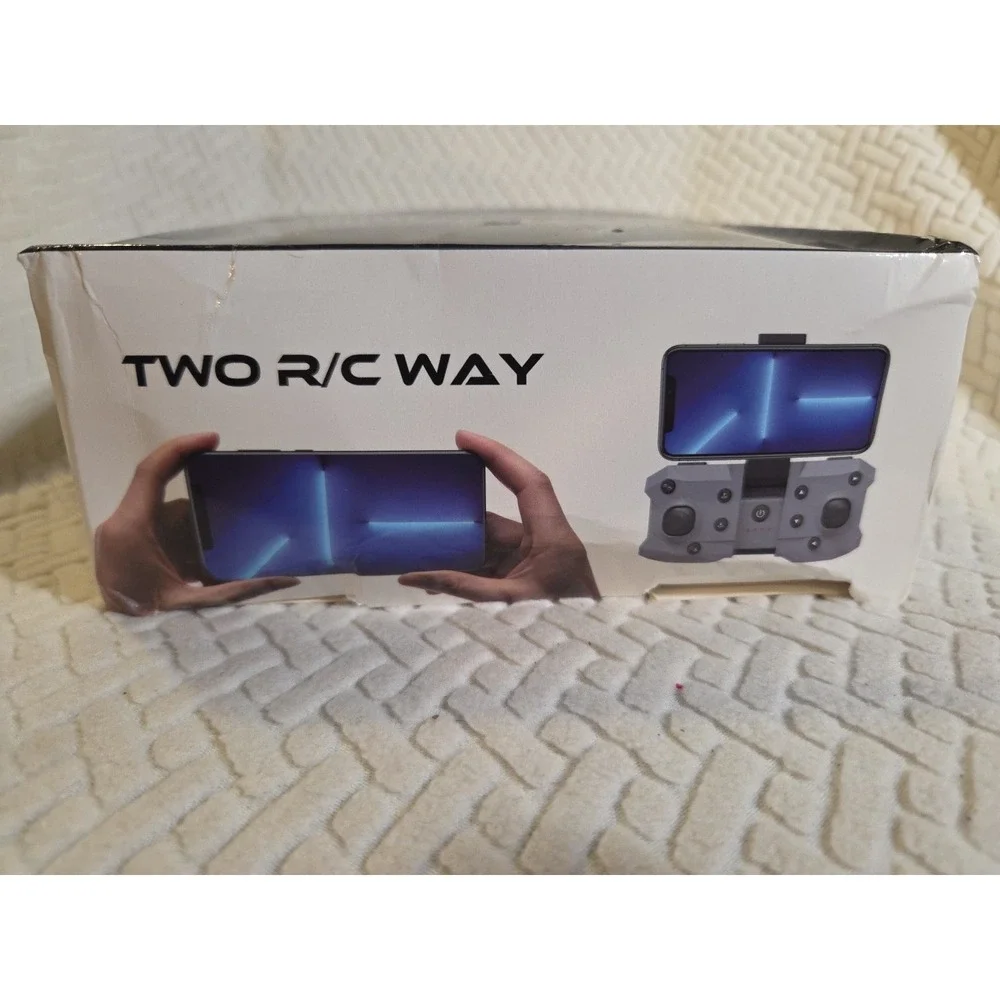 Three 4K Dual HD Camera Two‎ RC Way Foldable Black Drone NO. K6 Max